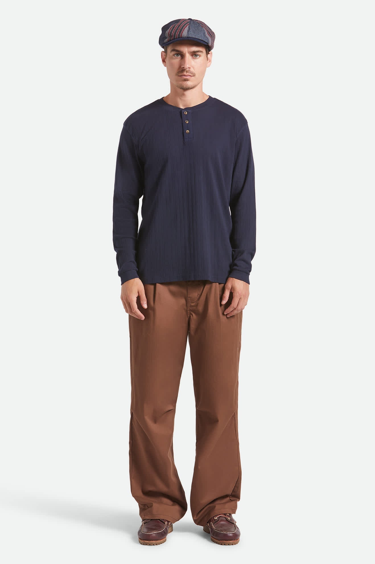 Men's Vintage Ribbed Long Sleeve Henley in Washed Navy