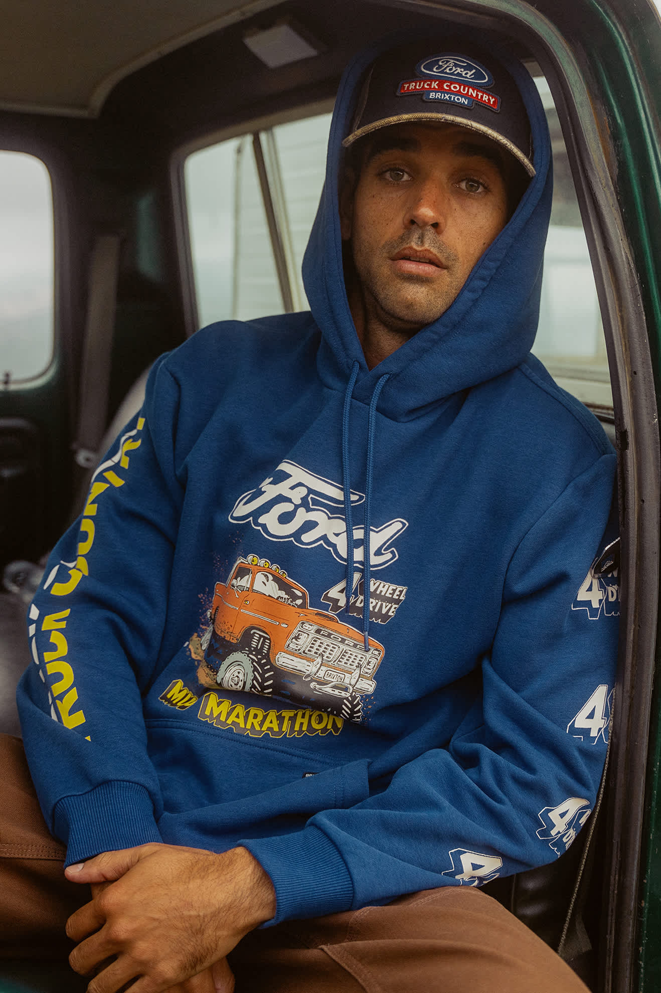 Men's Ford Mud Marathon Relaxed Fleece Hoodie in Ford Blue