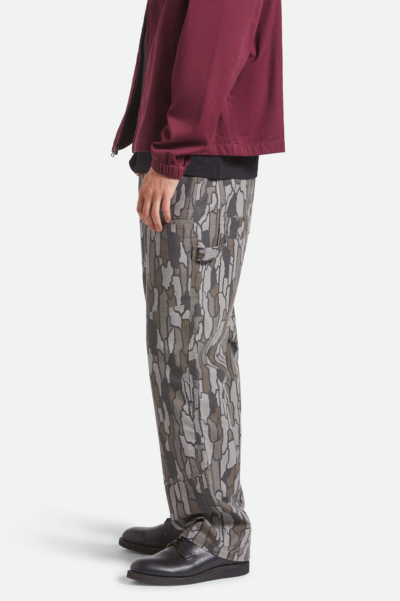 Men's Builders Carpenter Stretch Pant in Bark Camo