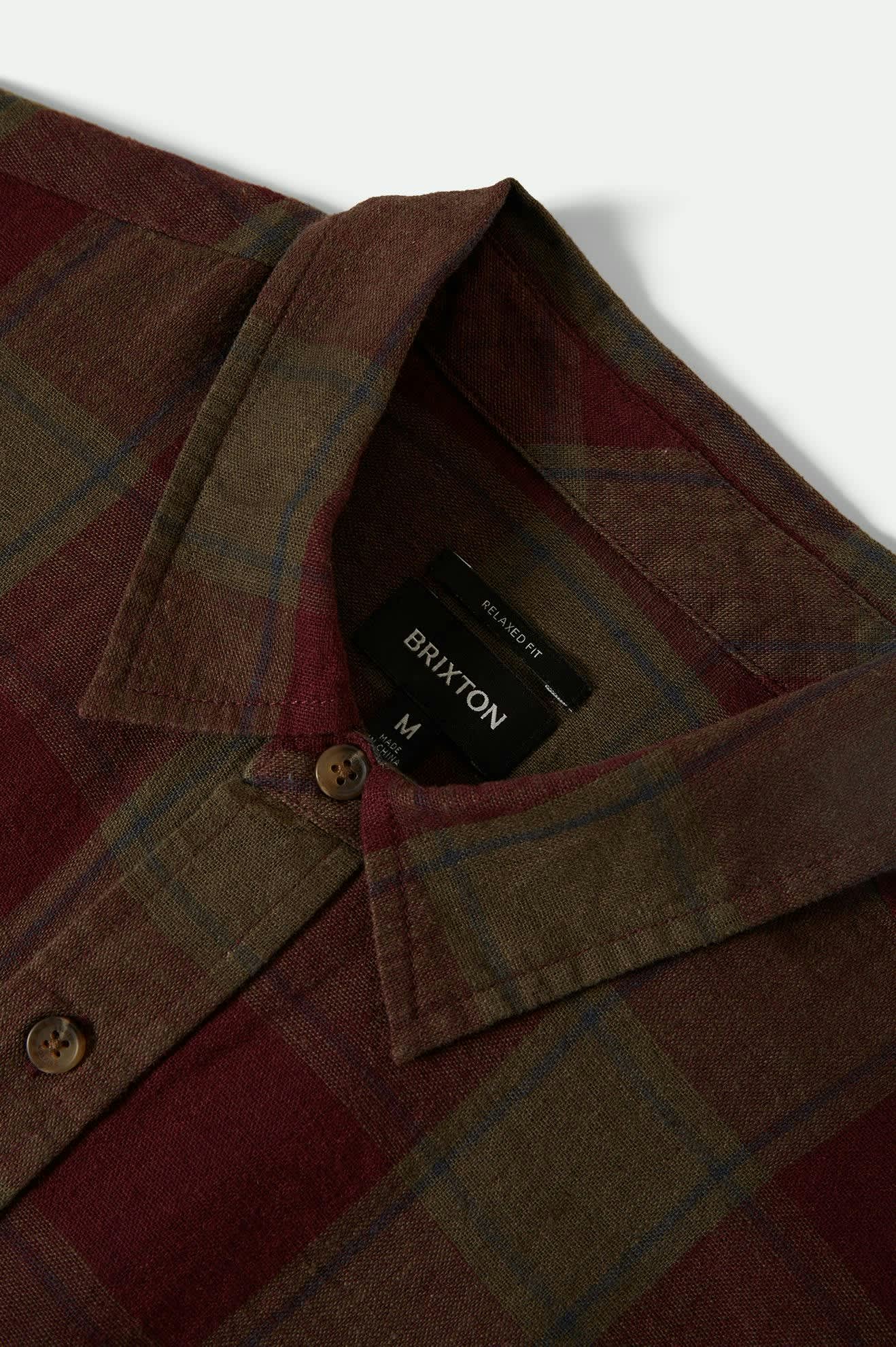 Men's Cru Linen Blend Short Sleeve Shirt in Olive Surplus/Port