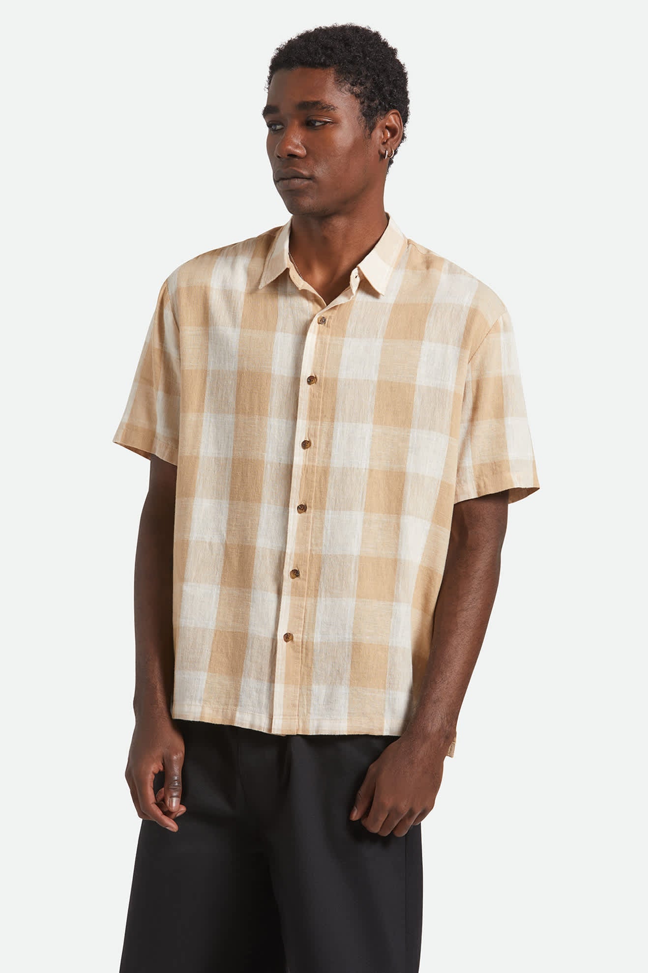 Men's Cru Linen Blend Short Sleeve Shirt in Off White/Sand