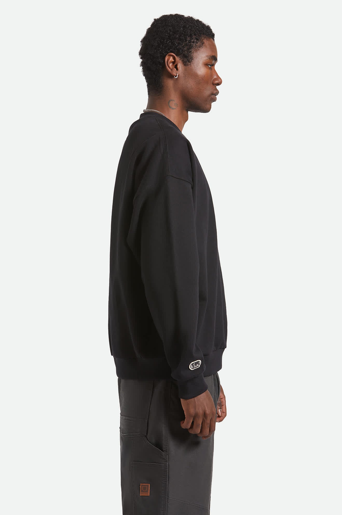 Men's Embroidered Heavyweight Oversized Crew in Black