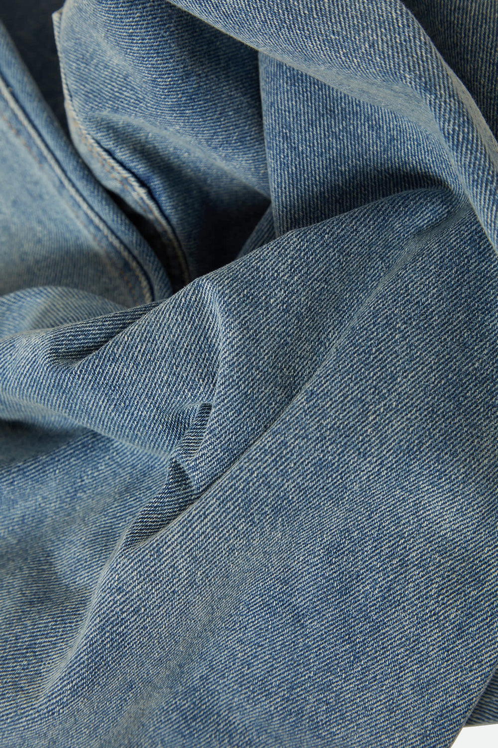 Women's Margo Cropped 5-Pocket Pant in Light Denim