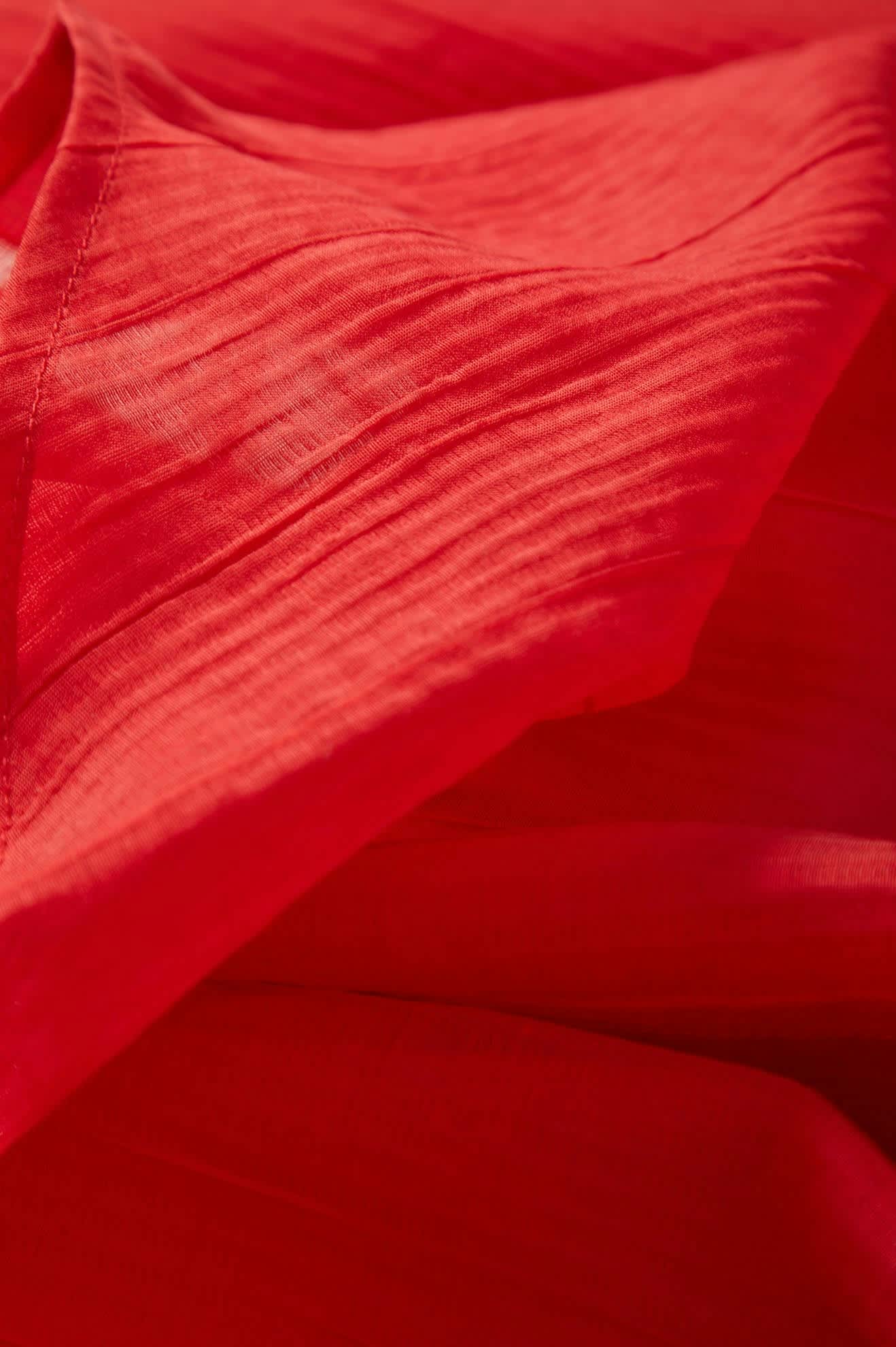 Women's East Side Boxy L/S Button Down in Crimson