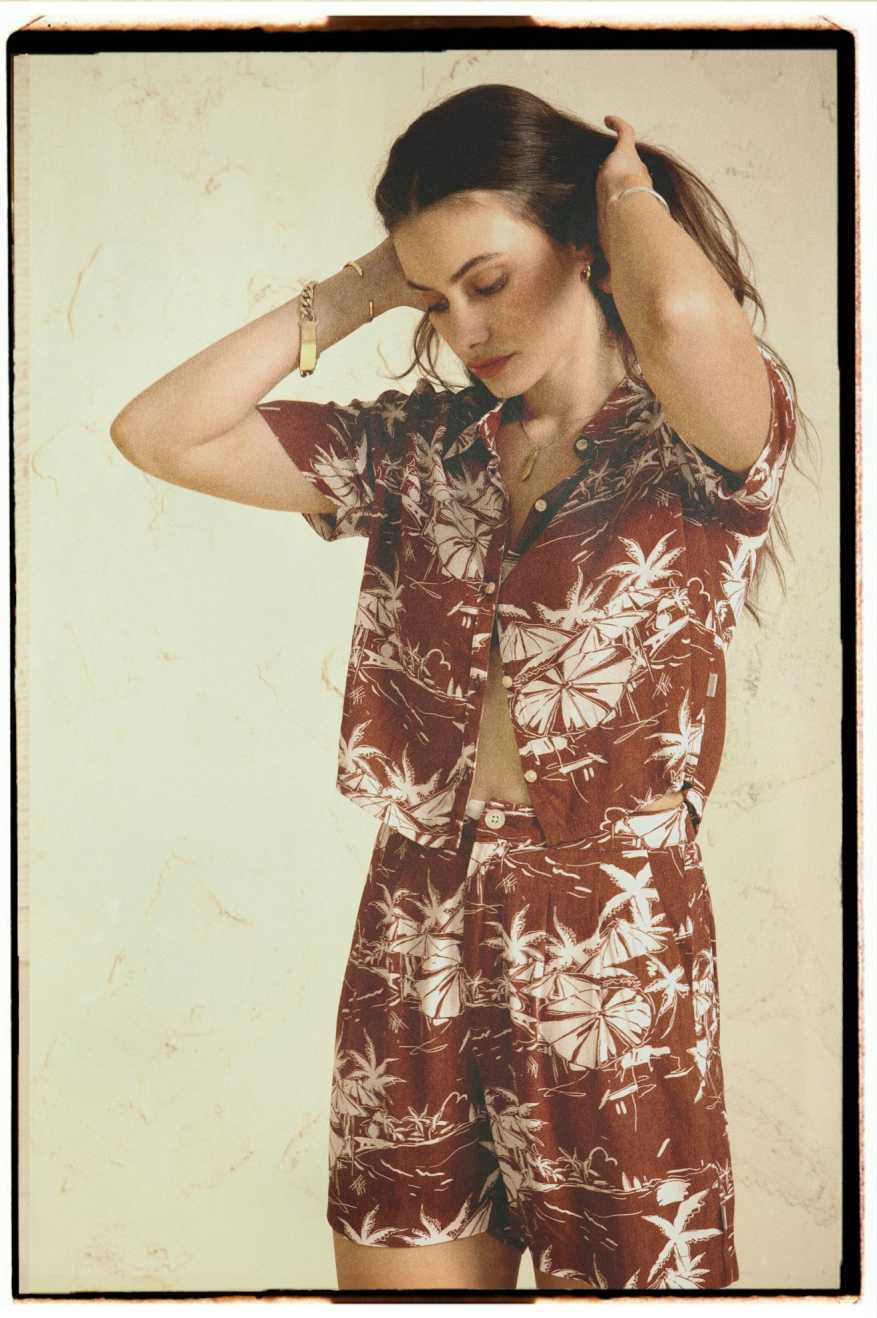 Riviera Short in Sepia