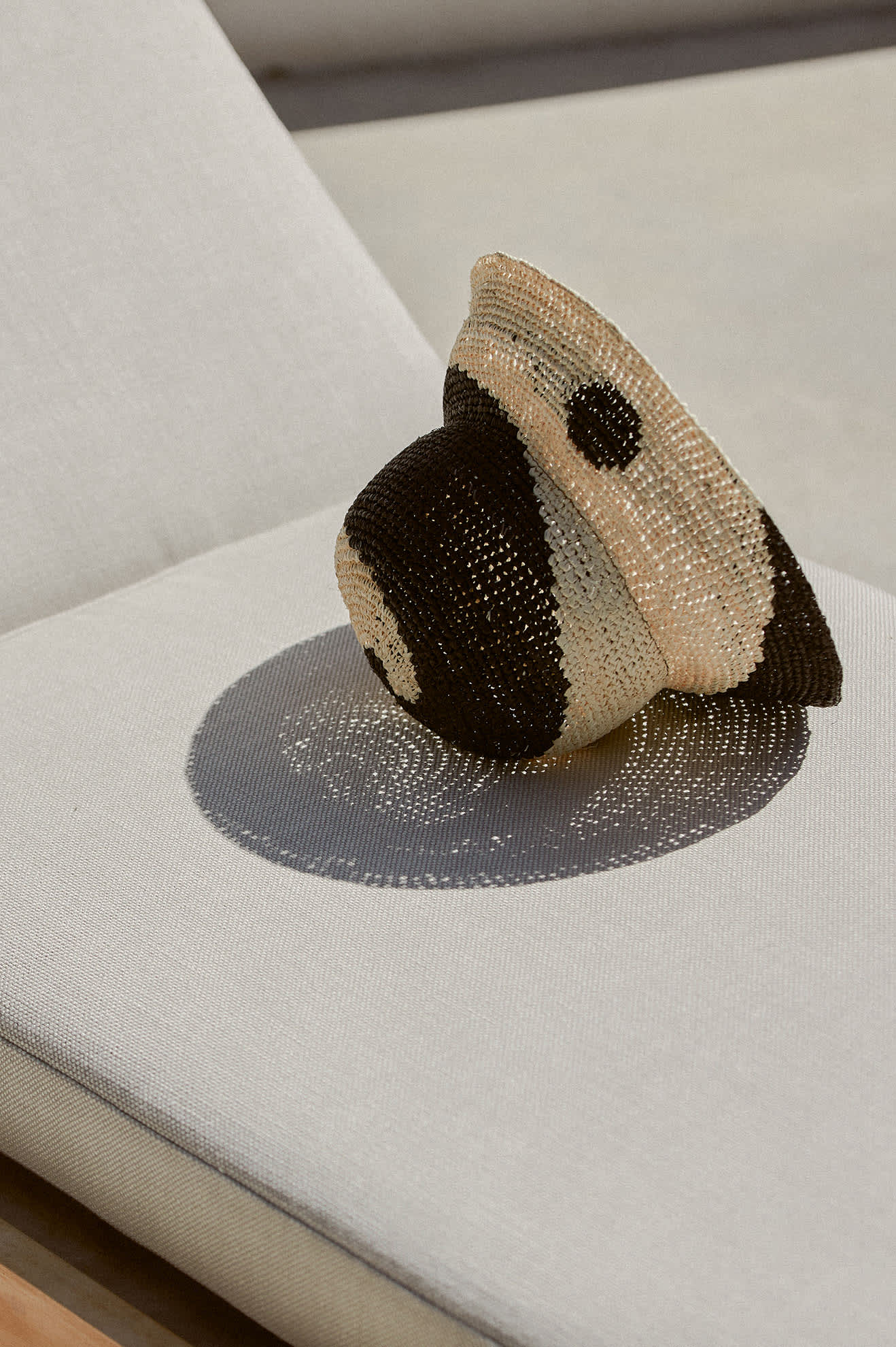 Women's Redding Bucket Hat in Whitecap/Black